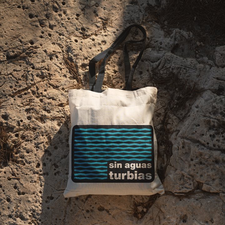 Tote «sin aguas turbias»